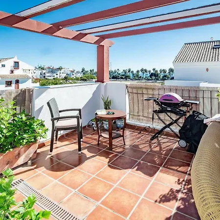 Seaside 3 Bedroom Penthouse Next To The In San Pedro Lägenhet