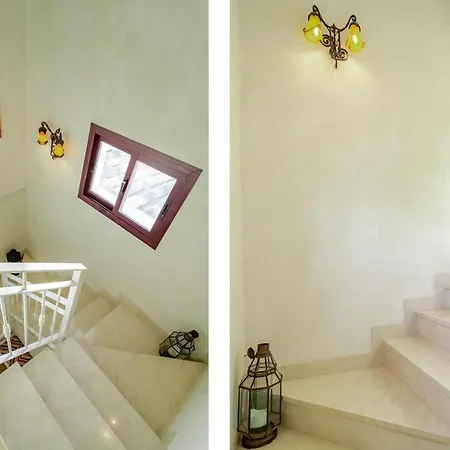 Seaside 3 Bedroom Penthouse Next To The In San Pedro * Marbella
