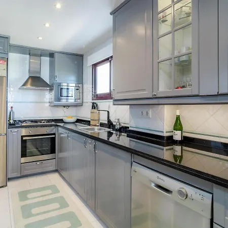 Seaside 3 Bedroom Penthouse Next To The In San Pedro Appartement *