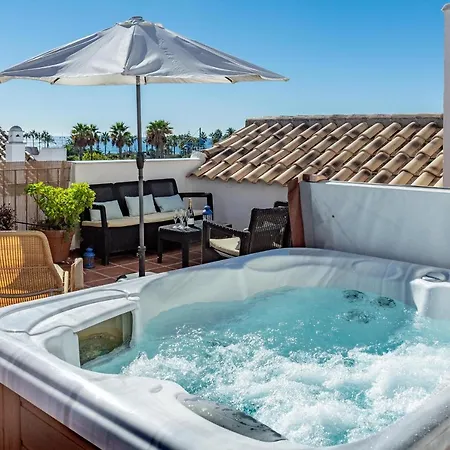 Seaside 3 Bedroom Penthouse Next To The In San Pedro Apartment