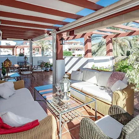 Seaside 3 Bedroom Penthouse Next To The In San Pedro *