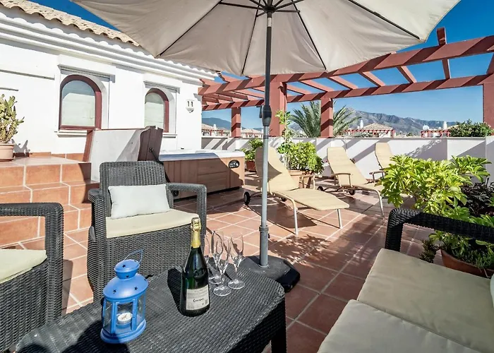 Seaside 3 Bedroom Penthouse Next To The In San Pedro Apartament