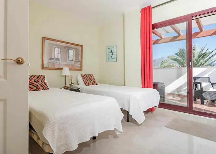 Seaside 3 Bedroom Penthouse Next To The In San Pedro *