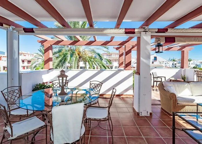 Seaside 3 Bedroom Penthouse Next To The In San Pedro * マルベーリャ