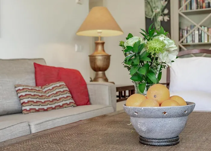 Seaside 3 Bedroom Penthouse Next To The In San Pedro Apartament