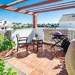 Seaside 3 Bedroom Penthouse Next To The In San Pedro Apartamento