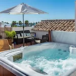 Seaside 3 Bedroom Penthouse Next To The In San Pedro Apartamento