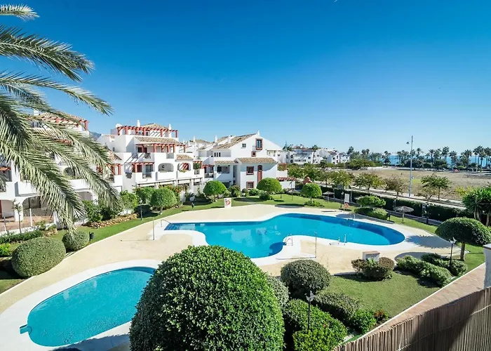 Seaside 3 Bedroom Penthouse Next To The In San Pedro Daire Marbella