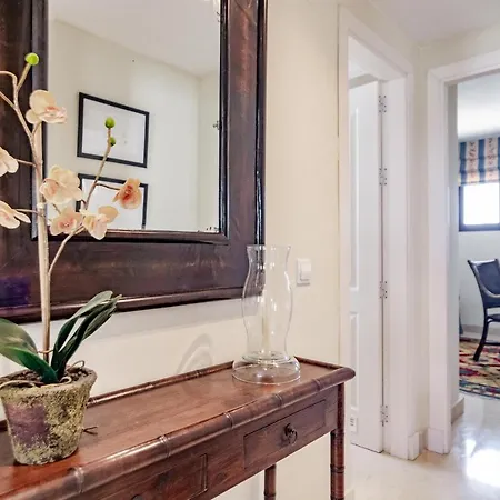 Seaside 3 Bedroom Penthouse Next To The In San Pedro *